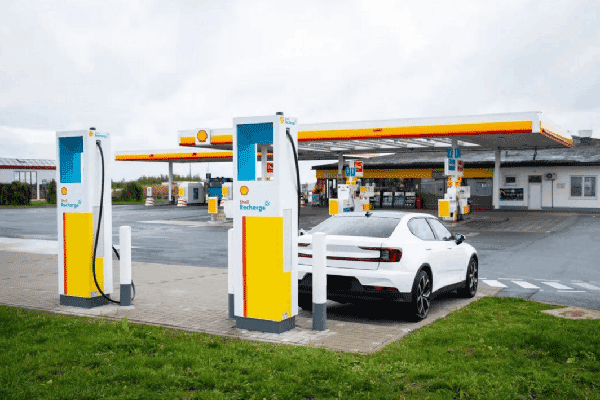 New Shell gas station