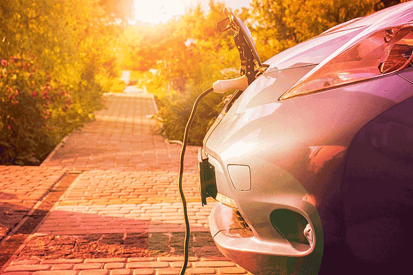 What to look for when charging your electric car in hot weather？